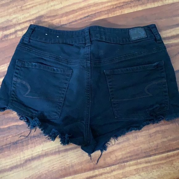 BLACK SHORTS - Picture 2 of 2